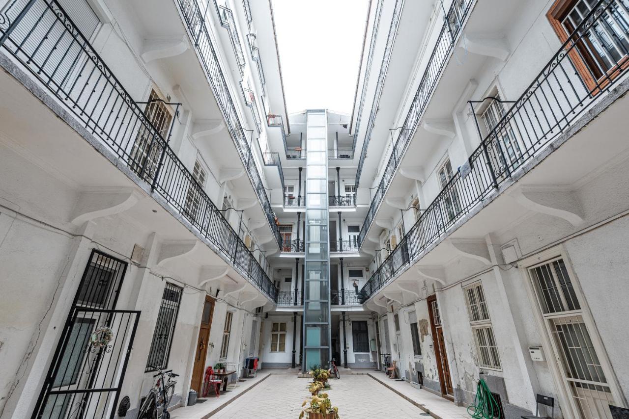Inside Edge Apartment Budapest Eksteriør billede