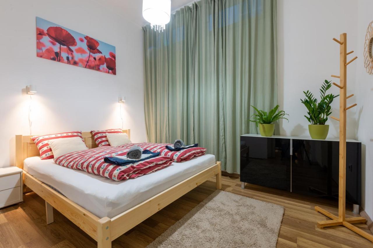 Inside Edge Apartment Budapest Eksteriør billede